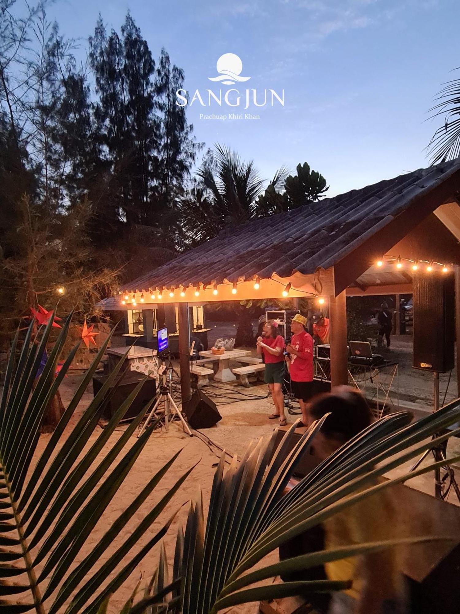 Sangjun On Beach Resort Bang Saphan Zewnętrze zdjęcie